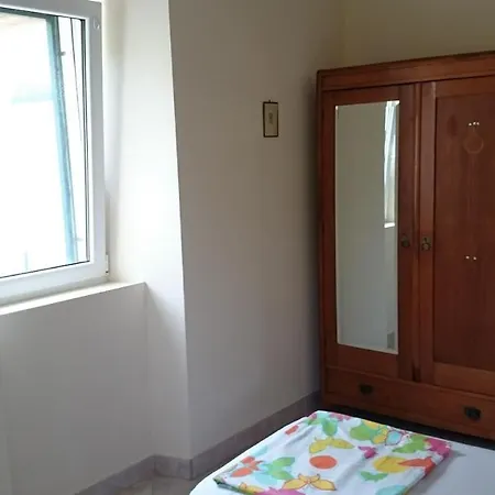 Holiday home House Pod Humom